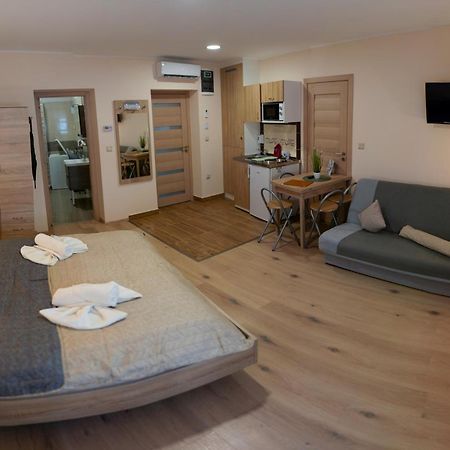 Holiday Apartmanhaz Gyula Dış mekan fotoğraf