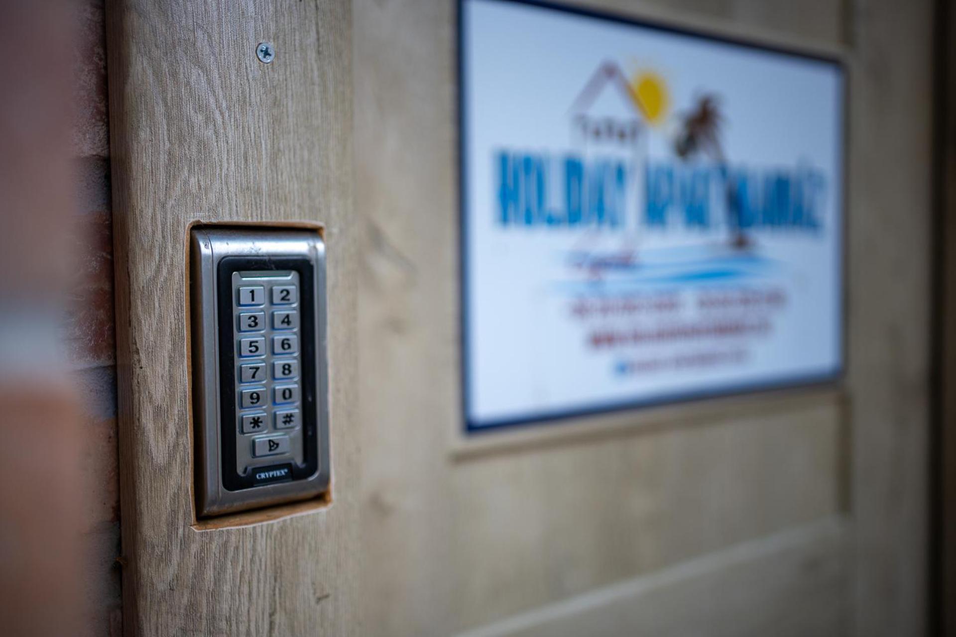 Holiday Apartmanhaz Gyula Dış mekan fotoğraf
