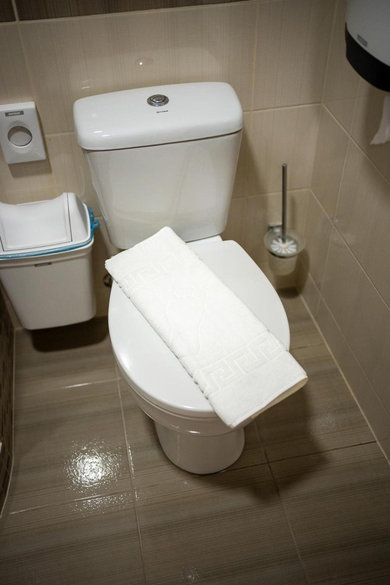Holiday Apartmanhaz Gyula Dış mekan fotoğraf